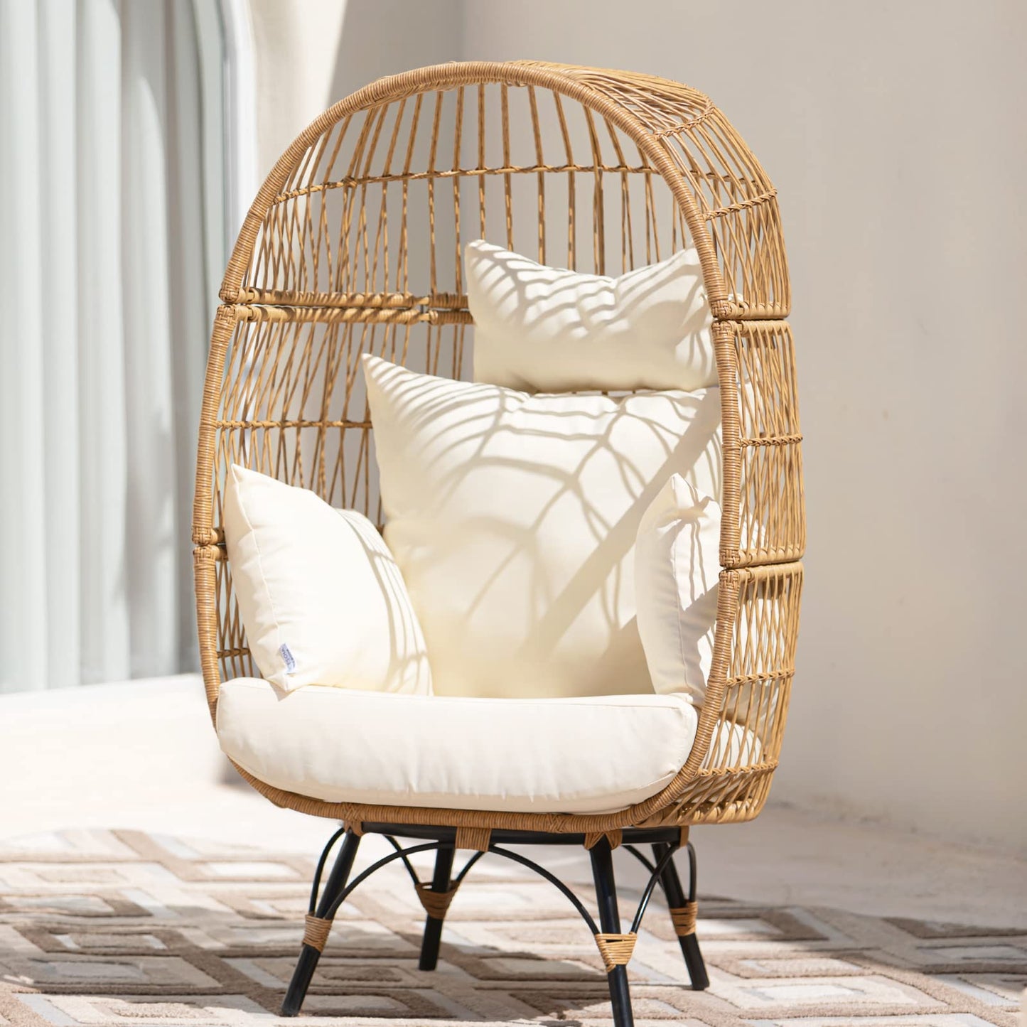 RADIATA Oversized Wicker Egg Chair