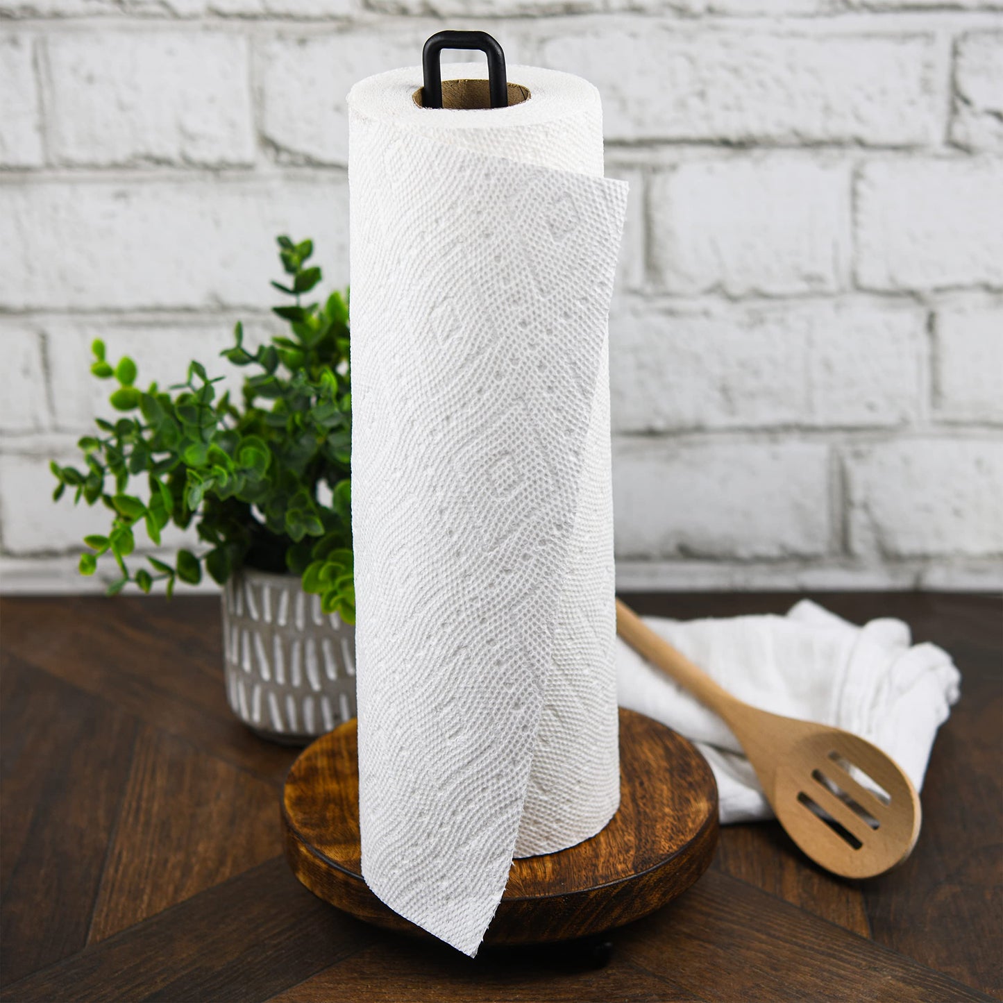 Tribello Modern Farmhouse Paper Towel Holder